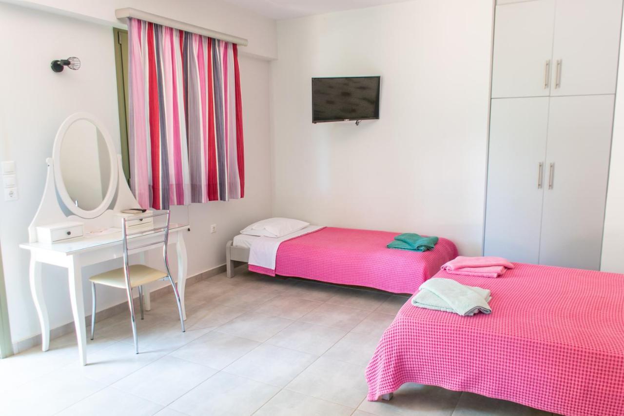 Holiday Rooms Οτζιάς Εξωτερικό φωτογραφία