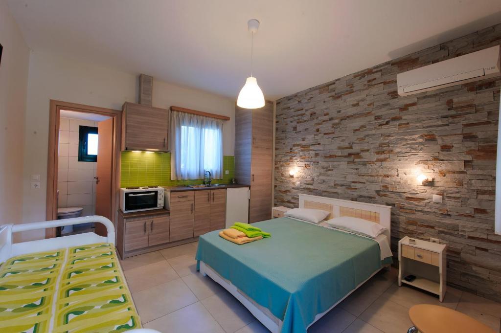 Holiday Rooms Οτζιάς Δωμάτιο φωτογραφία