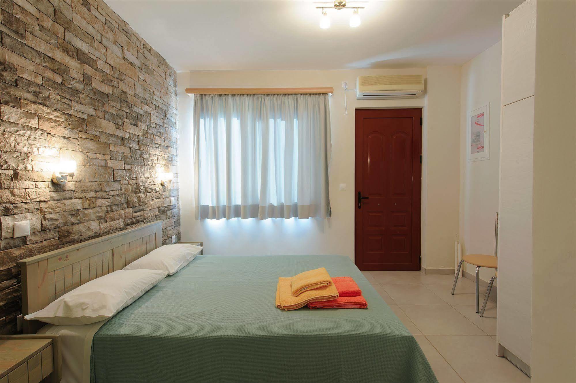 Holiday Rooms Οτζιάς Εξωτερικό φωτογραφία